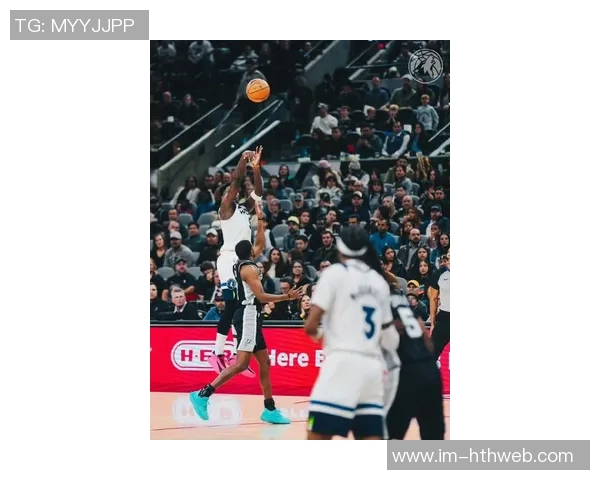 爱德华兹单场狂砍55分创生涯新高追平唐斯并列球队历史纪录