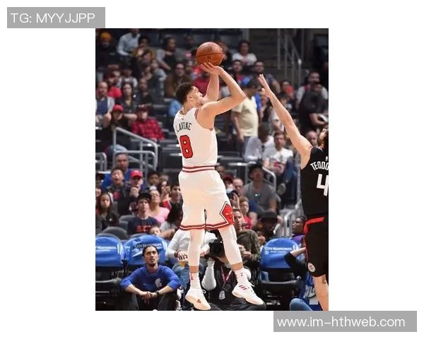 快船替补表现惨淡伤病困扰阵容老化面临困境